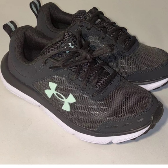 Under Armour 3026179 Womens Training UA Charged Assert 10 Running Shoes - Picture 1 of 5